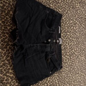 Universal Thread Black Jean Shorts
